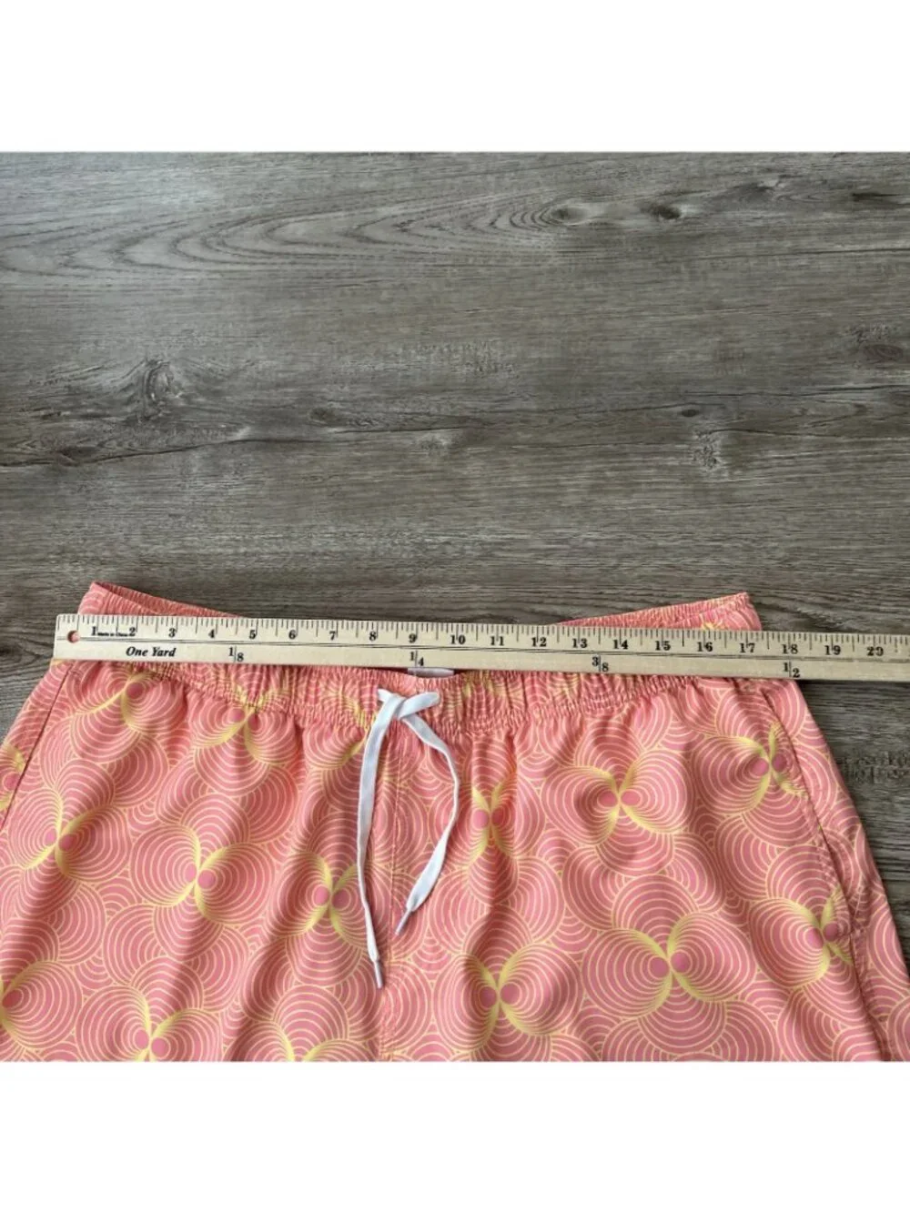 Bearbottom Stretch Swim Trunks Mens XXL Coral Pink Geometric Print Lined 5.5